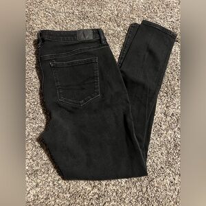 (6/$10) AE Black Skinny Jeans